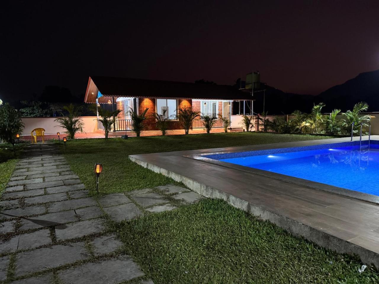 S K Farm Villa Poinad Luaran gambar